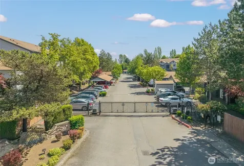10825 SE 200th Street Kent WA 98031