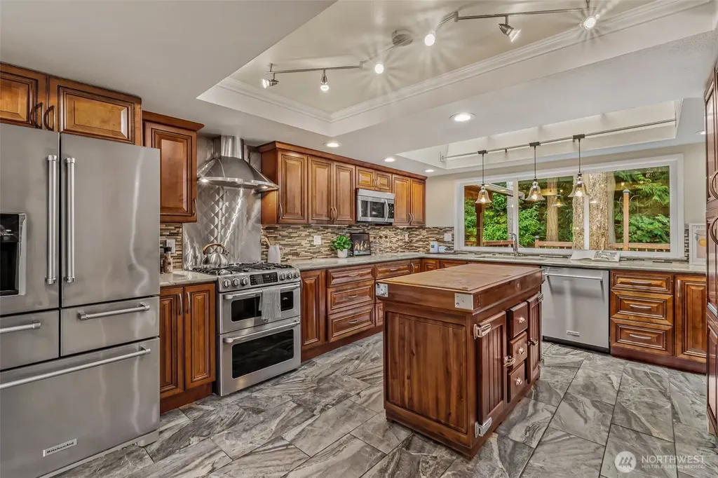 10554 NE 150th Court Bothell WA 98011