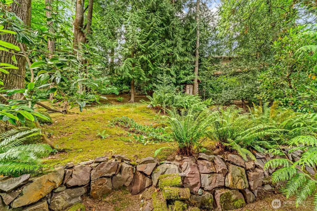 10554 NE 150th Court Bothell WA 98011