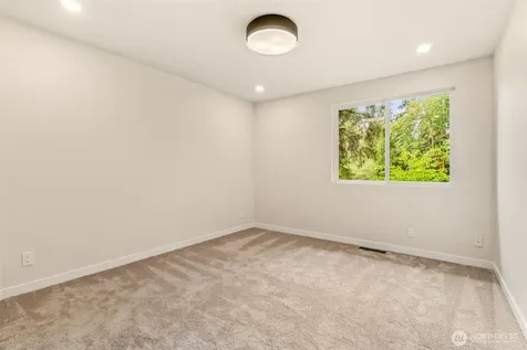 10554 NE 150th Court Bothell WA 98011