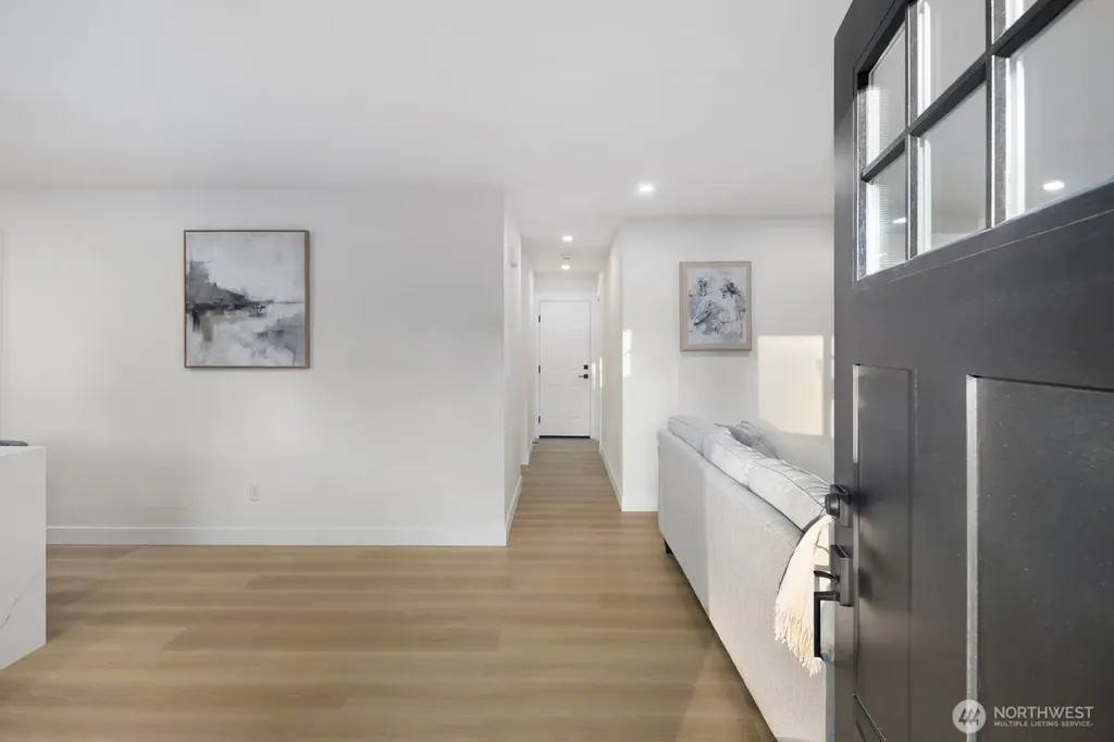 12042 5th Avenue NE Seattle WA 98125
