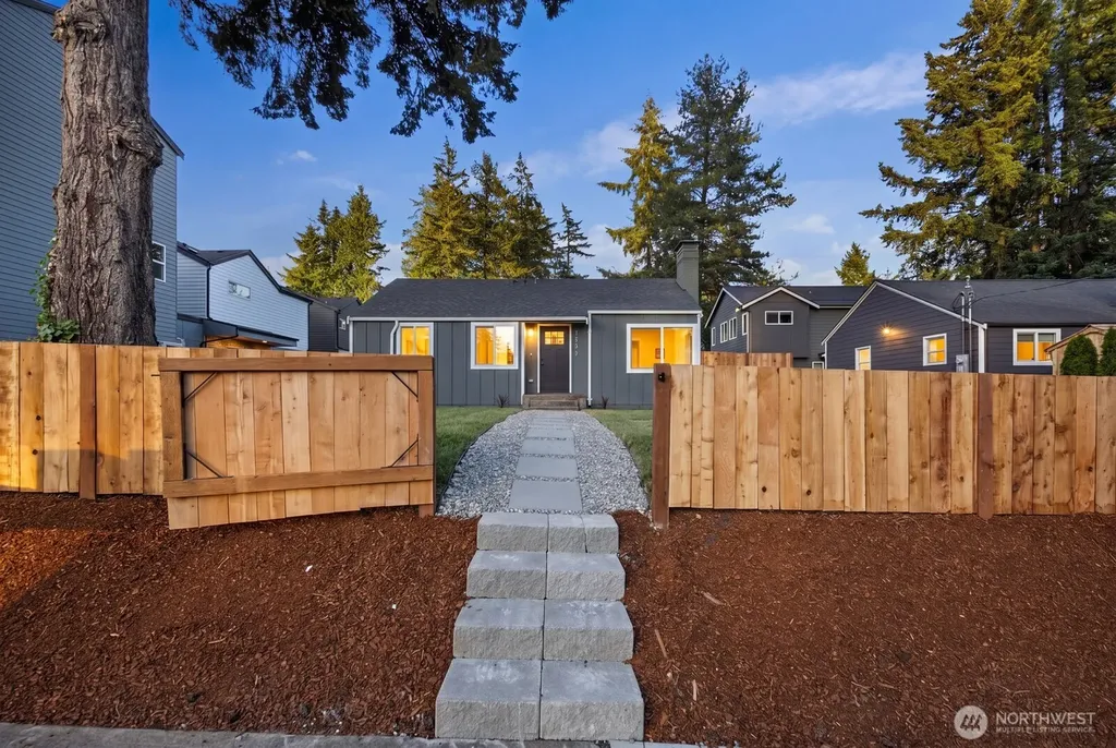 12042 5th Avenue NE Seattle WA 98125