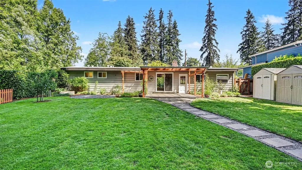 5318 193rd Place SW Lynnwood WA 98036