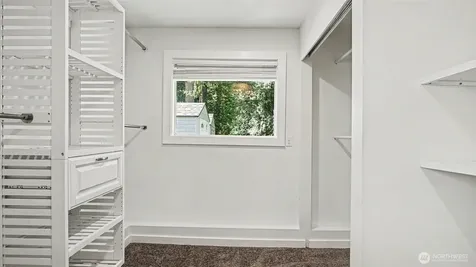 5318 193rd Place SW Lynnwood WA 98036