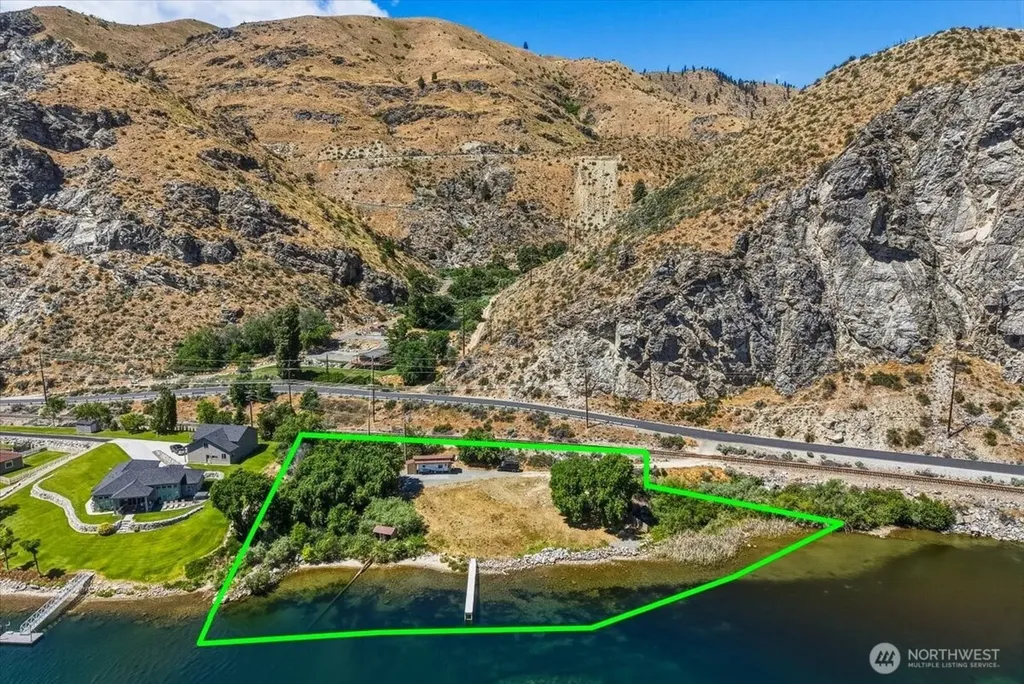 200 Stayman Flats Road Chelan WA 98816