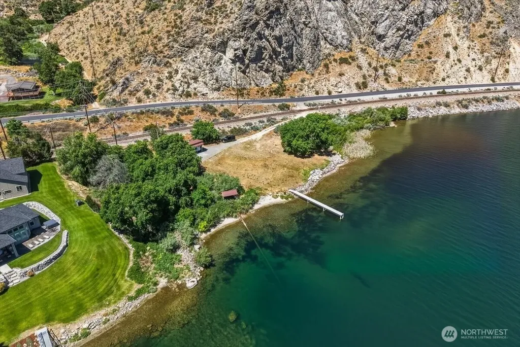 200 Stayman Flats Road Chelan WA 98816