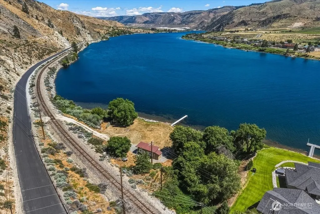 200 Stayman Flats Road Chelan WA 98816