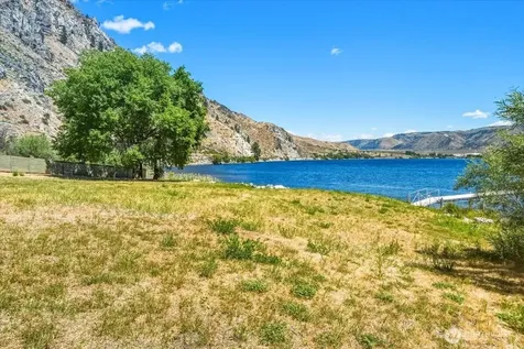 200 Stayman Flats Road Chelan WA 98816