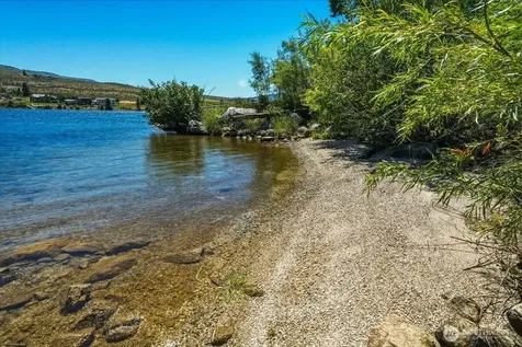 200 Stayman Flats Road Chelan WA 98816