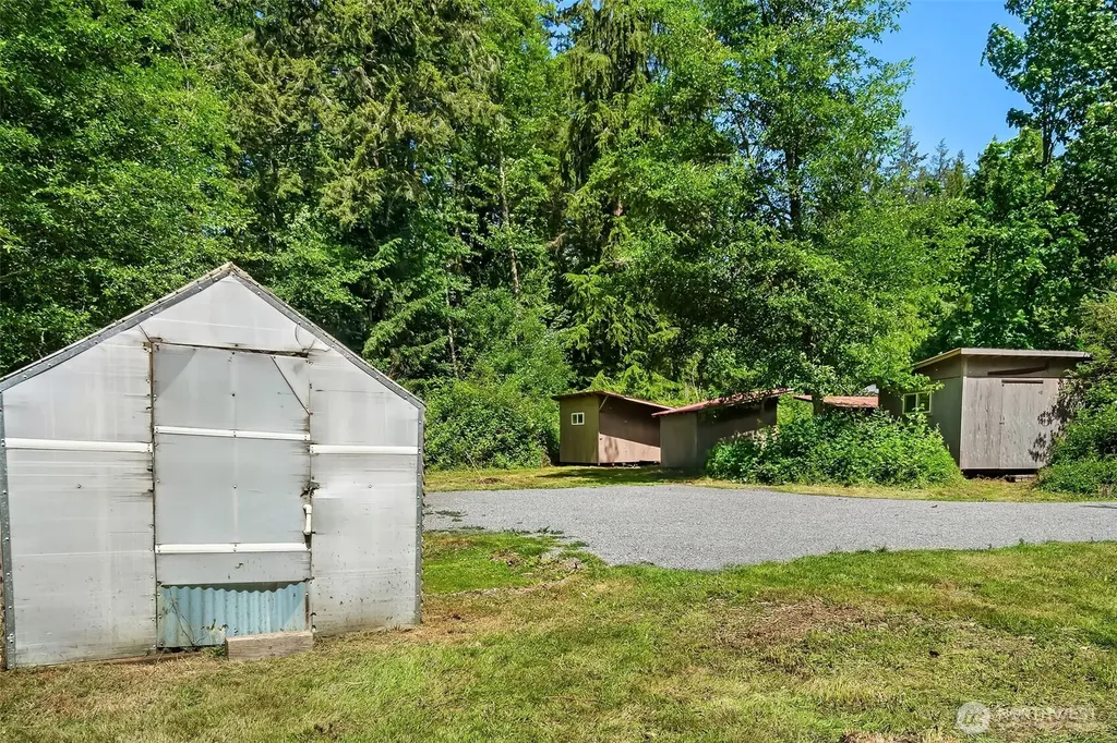 16097 109th Avenue SW Vashon WA 98070