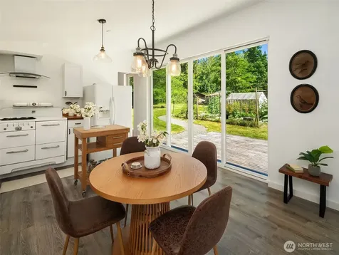 16097 109th Avenue SW Vashon WA 98070