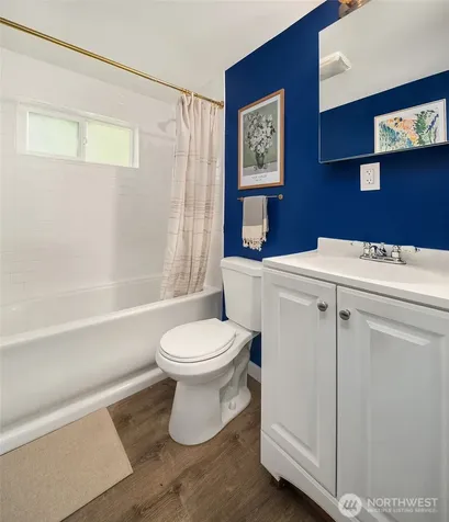 16097 109th Avenue SW Vashon WA 98070