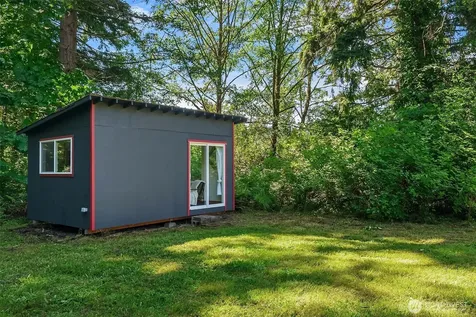 16097 109th Avenue SW Vashon WA 98070