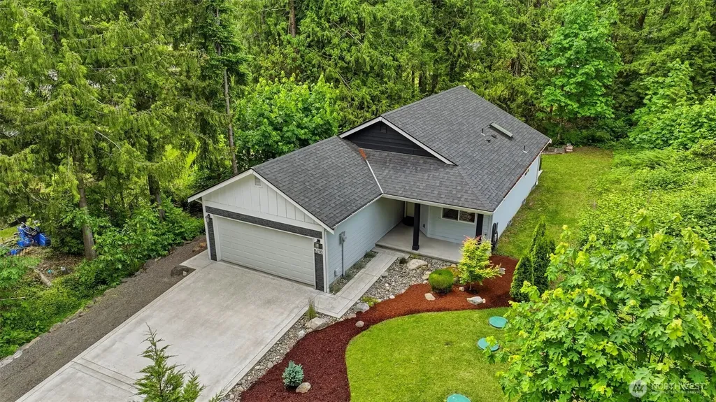 5270 SE Pine Lake Boulevard Olalla WA 98359