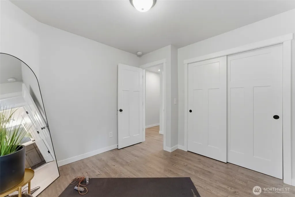 5270 SE Pine Lake Boulevard Olalla WA 98359