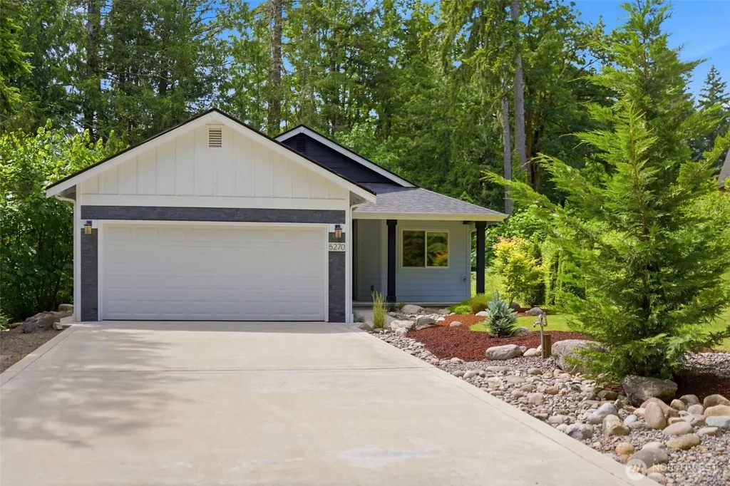 5270 SE Pine Lake Boulevard Olalla WA 98359