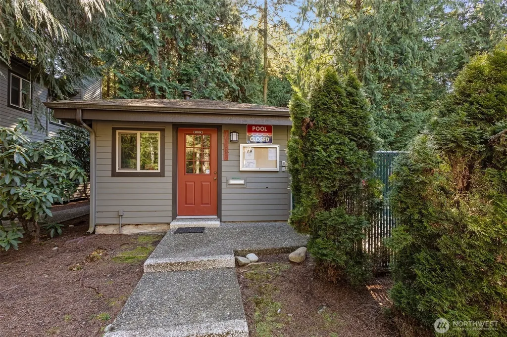 8020 146th Avenue NE Redmond WA 98052