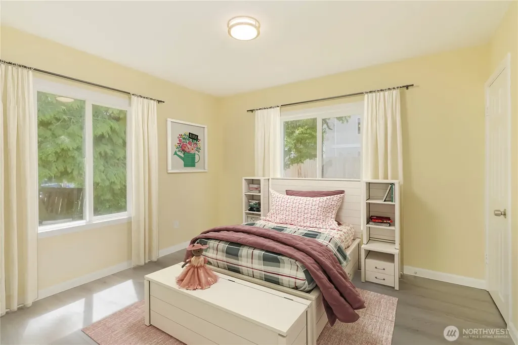 15212 37th Place S Tukwila WA 98188