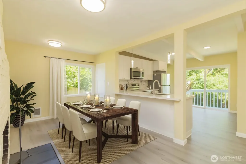 15212 37th Place S Tukwila WA 98188