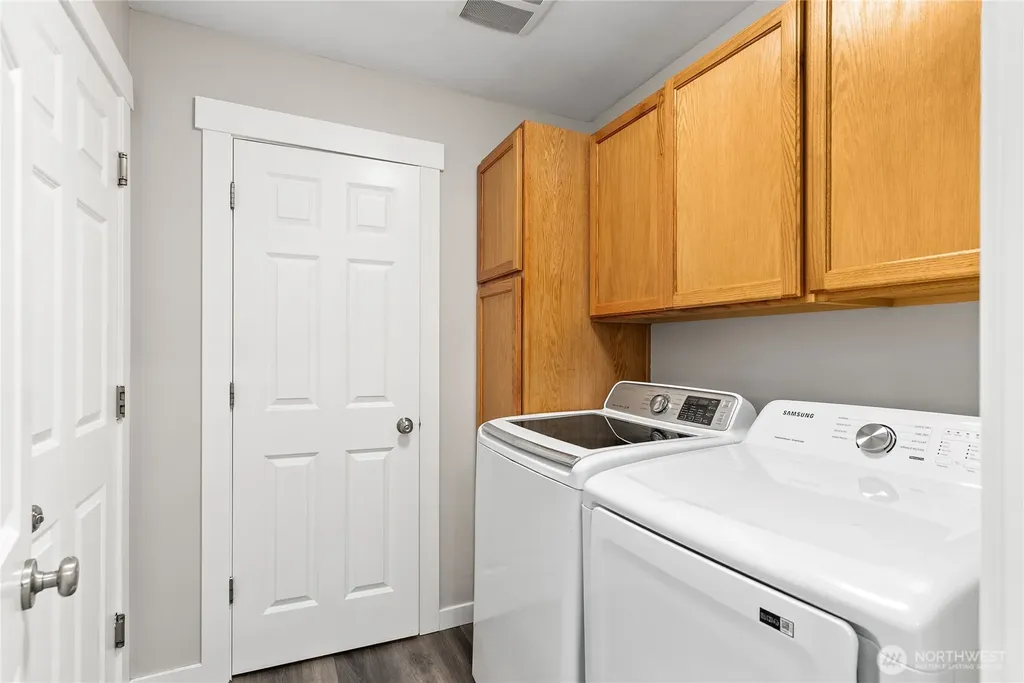 1505 49th Street SW Everett WA 98203