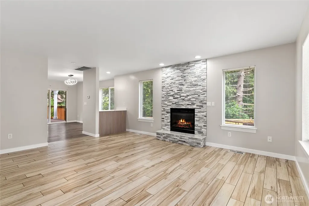 1505 49th Street SW Everett WA 98203