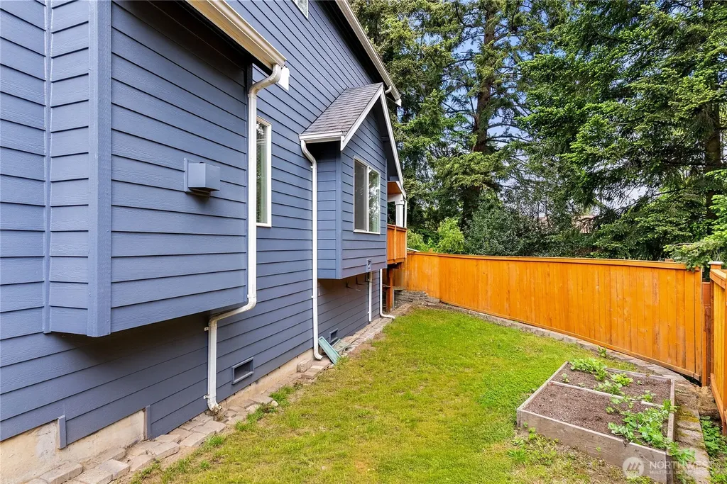 1505 49th Street SW Everett WA 98203