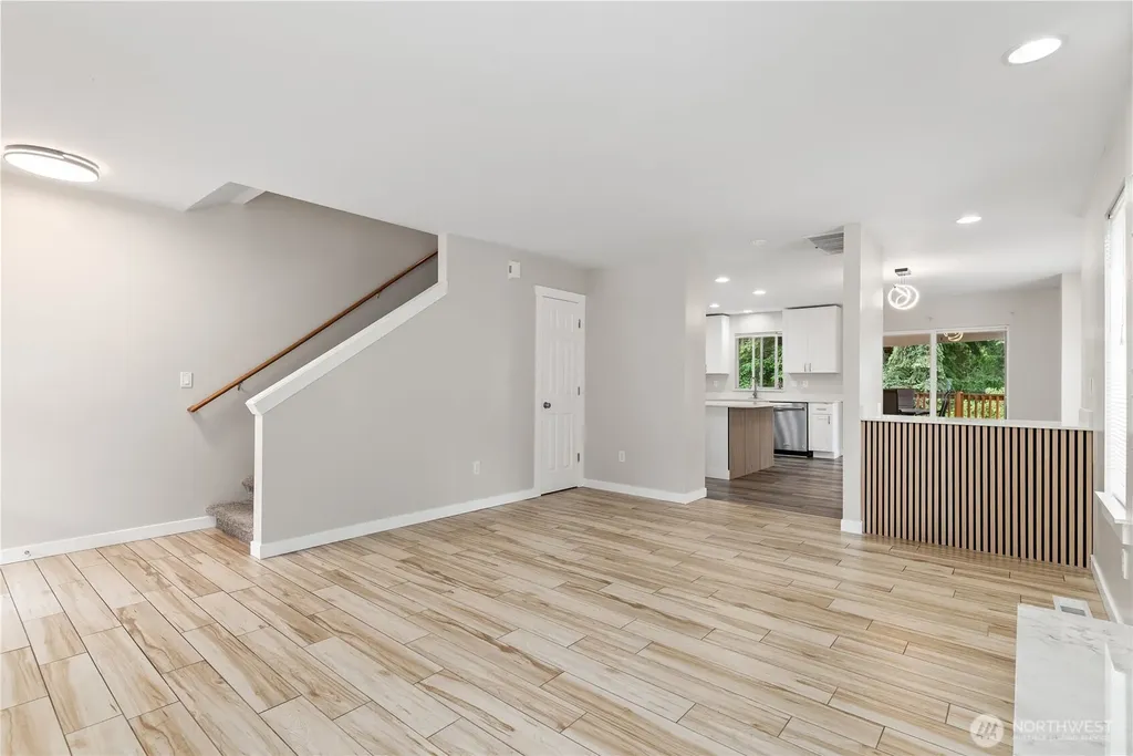 1505 49th Street SW Everett WA 98203