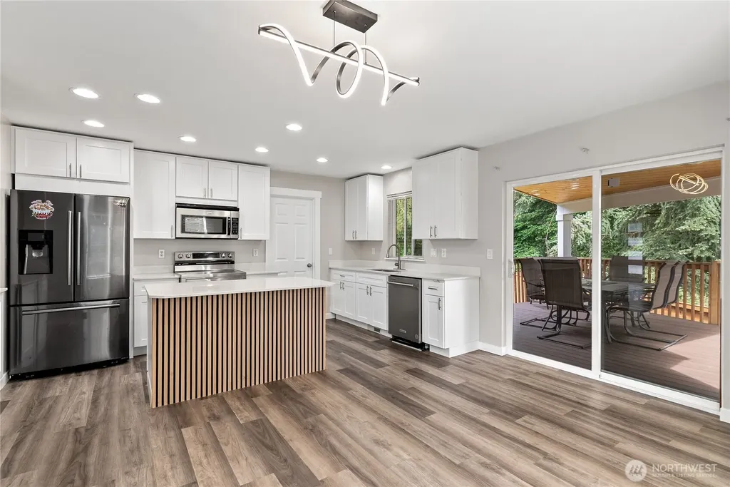 1505 49th Street SW Everett WA 98203
