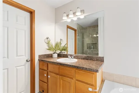 1505 49th Street SW Everett WA 98203