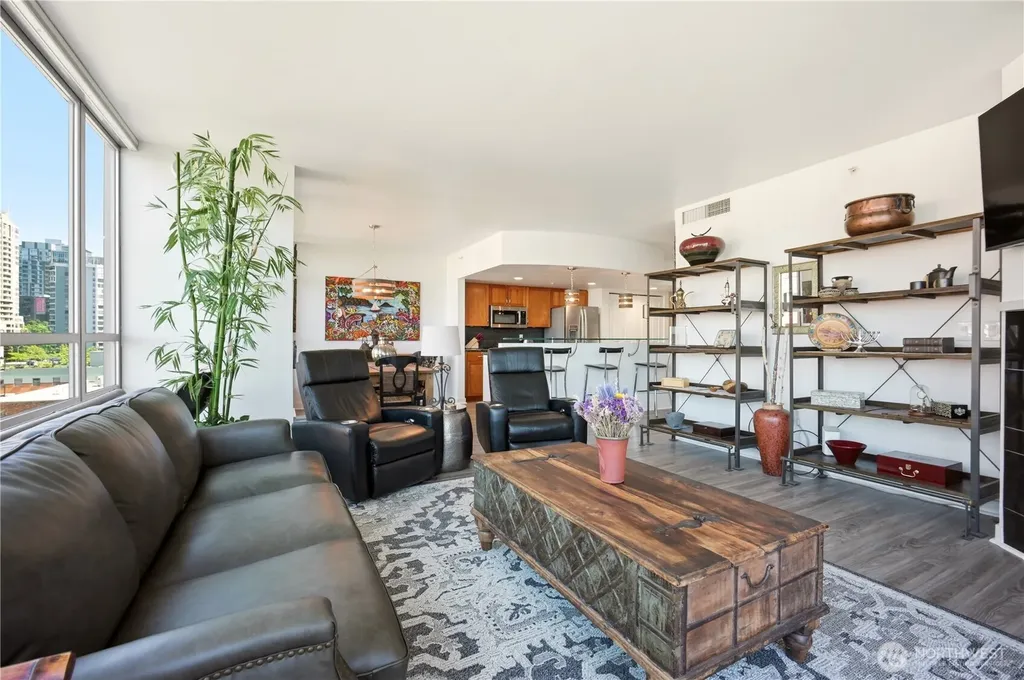 2929 1st Avenue Seattle WA 98121