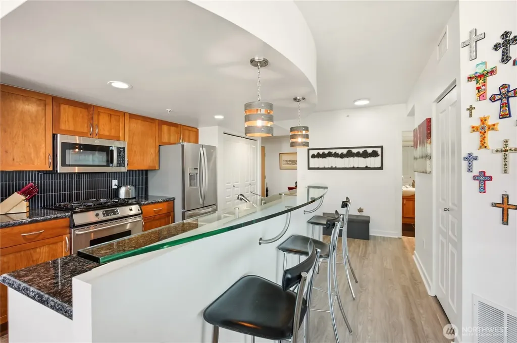 2929 1st Avenue Seattle WA 98121