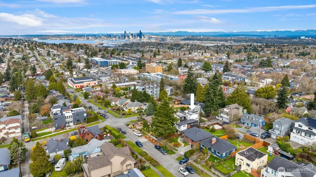 6710 36th Avenue SW Seattle WA 98126