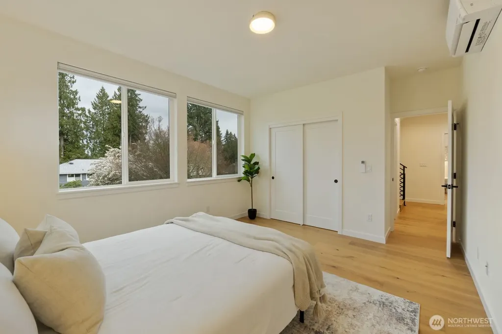 2733 NE 87th Street Seattle WA 98115