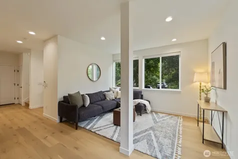 2733 NE 87th Street Seattle WA 98115