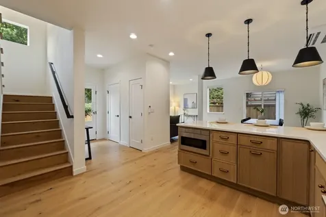 2733 NE 87th Street Seattle WA 98115