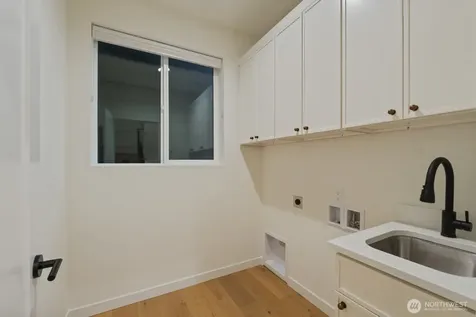 2733 NE 87th Street Seattle WA 98115
