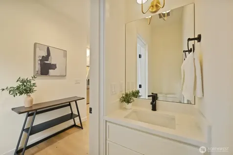 2733 NE 87th Street Seattle WA 98115