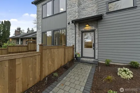 2733 NE 87th Street Seattle WA 98115