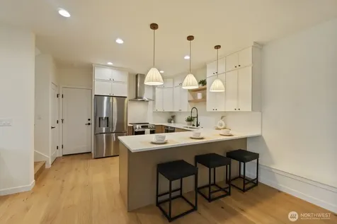 2733 NE 87th Street Seattle WA 98115