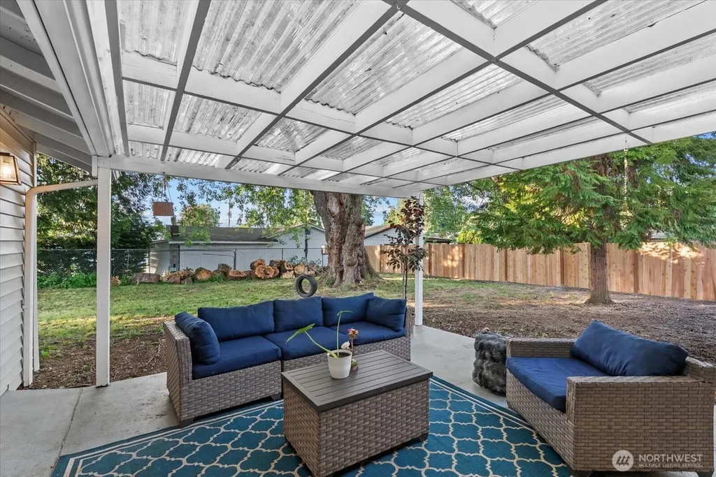 1235 23rd Street SE Auburn WA 98002