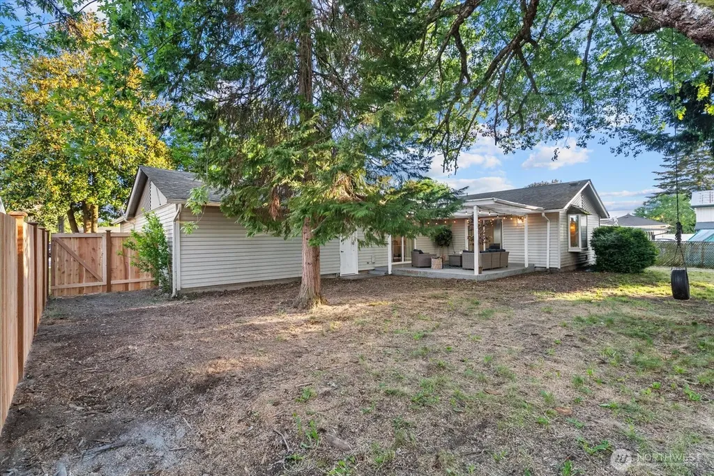 1235 23rd Street SE Auburn WA 98002