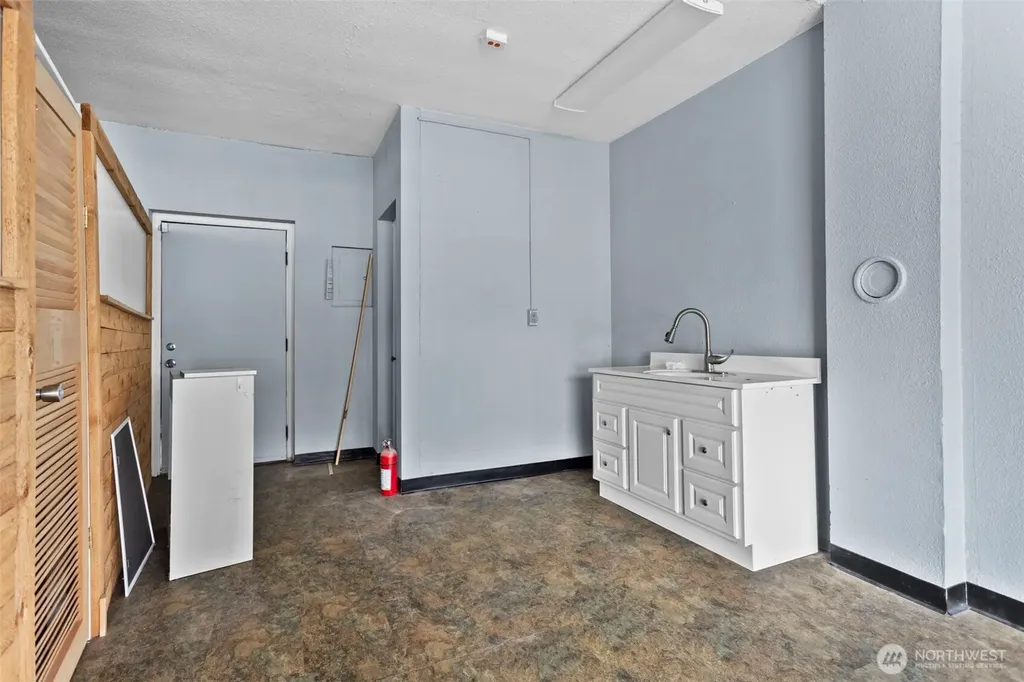 629 Park Street Woodland WA 98674