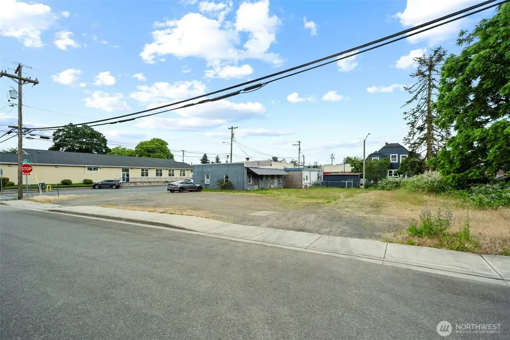 629 Park Street Woodland WA 98674