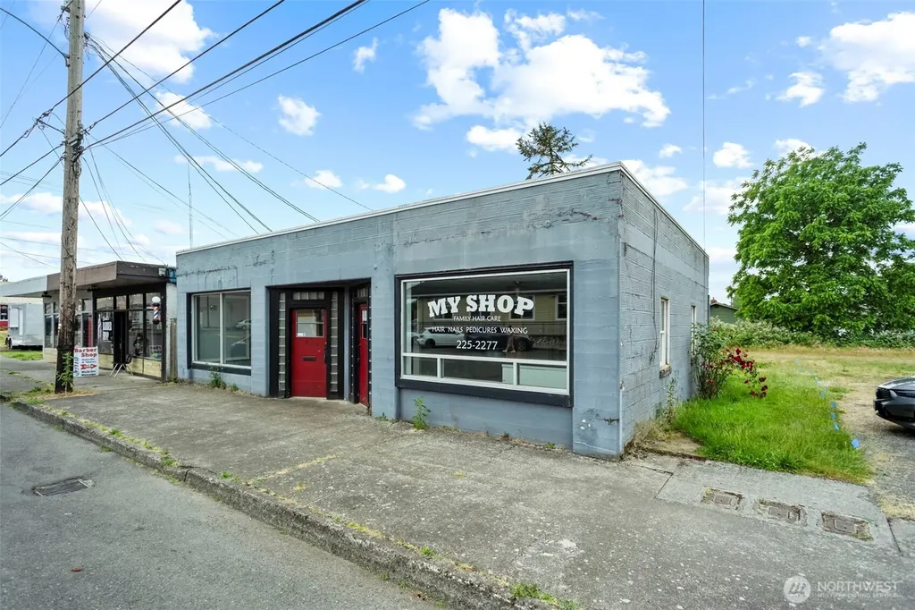 629 Park Street Woodland WA 98674