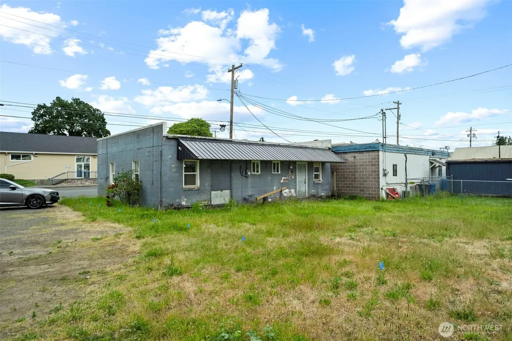 629 Park Street Woodland WA 98674
