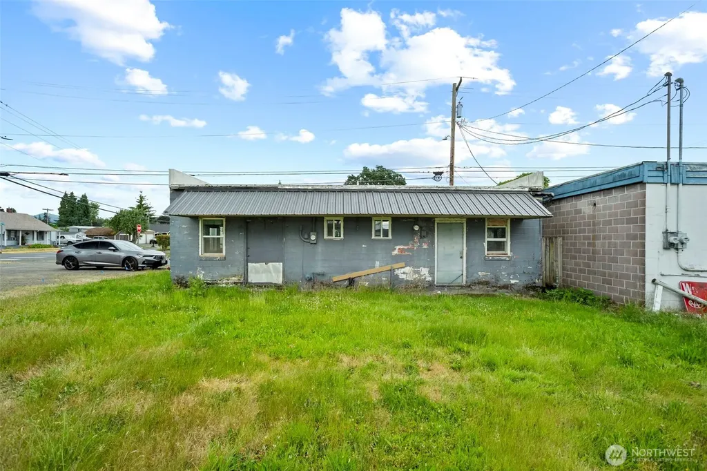 629 Park Street Woodland WA 98674