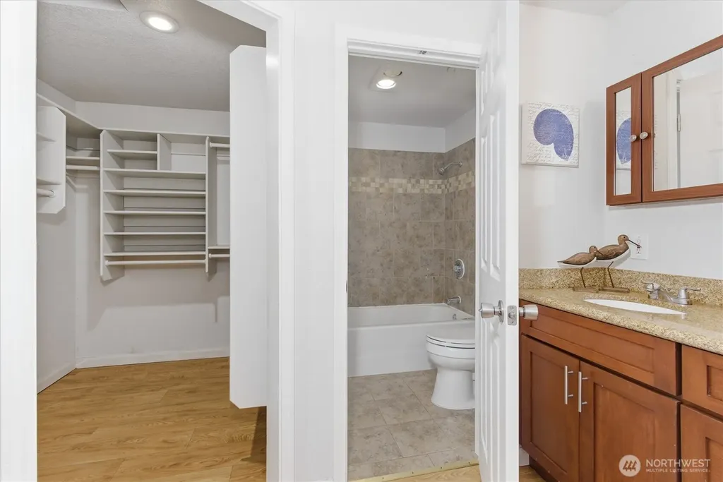 8109 15th Avenue SW Seattle WA 98106