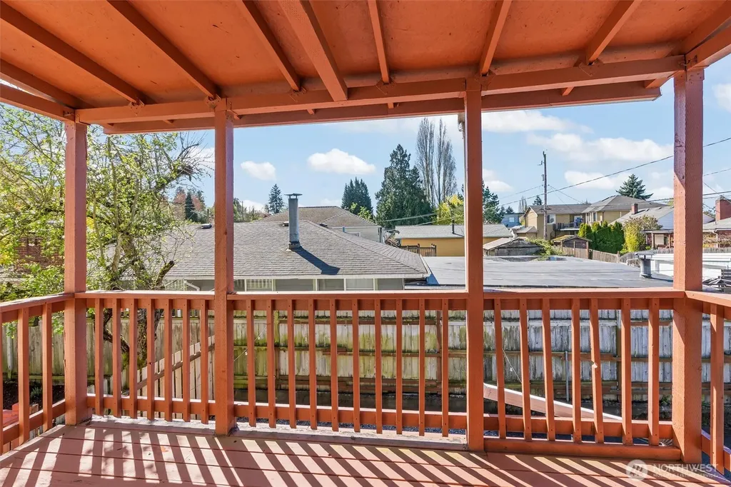 8109 15th Avenue SW Seattle WA 98106