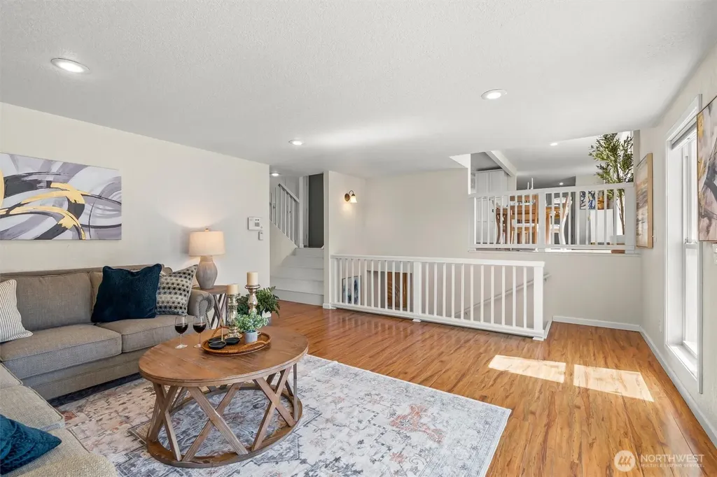 8109 15th Avenue SW Seattle WA 98106