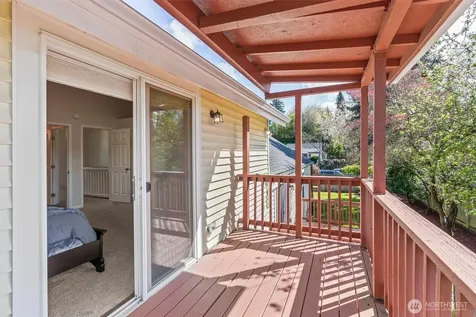 8109 15th Avenue SW Seattle WA 98106